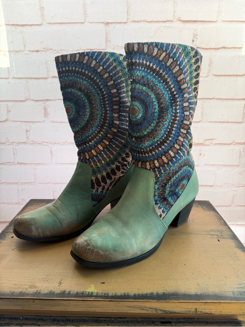 Spring Step Teal Spiral Boho Boots